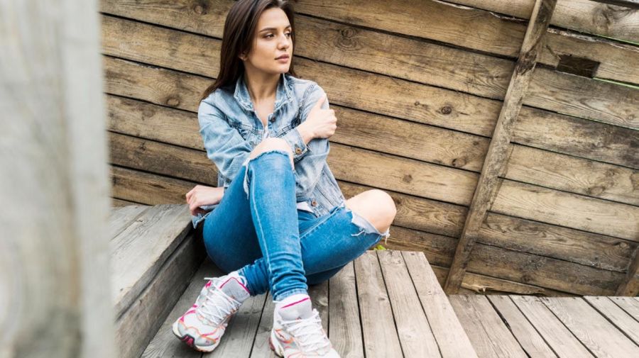 Qué zapatillas de mujer ofrecen mejor equilibrio entre moda y confort